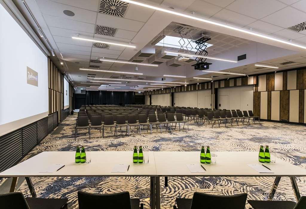 Radisson Blu Hotel. Sopot Instalações foto